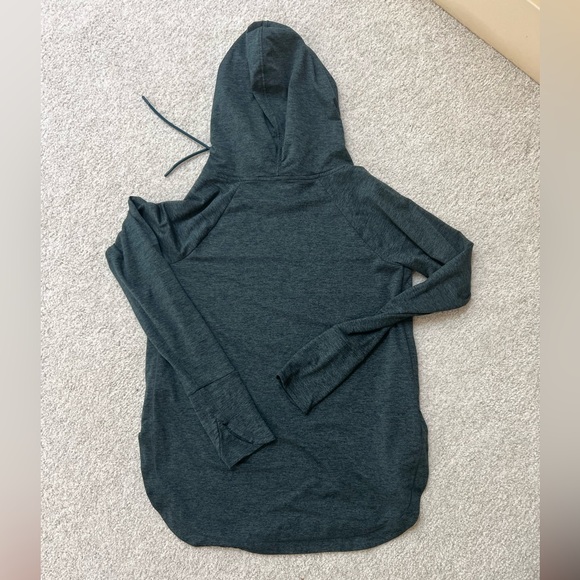Women’s Athleta Hoodie- size S - Picture 6 of 7